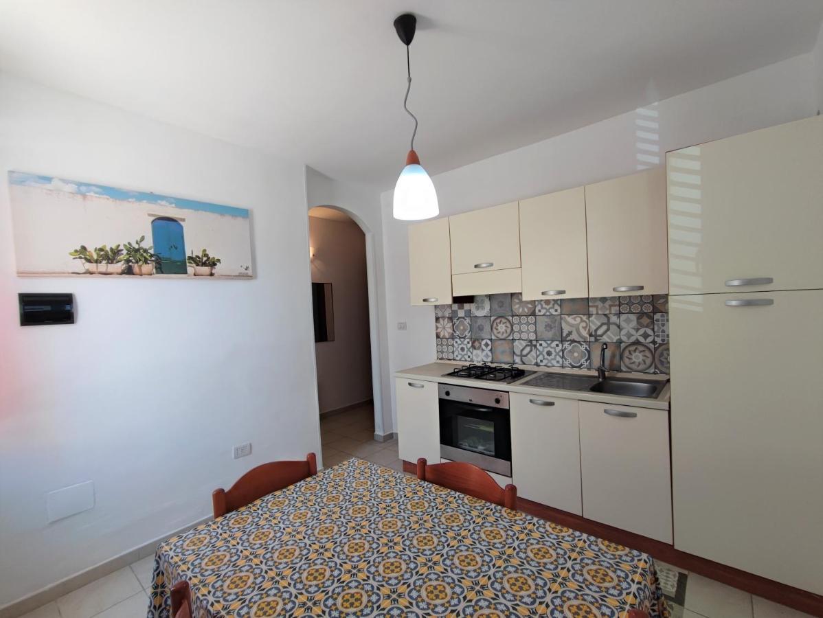Appartamenti Carneo Torre San Giovanni - Verso Sud Exteriör bild