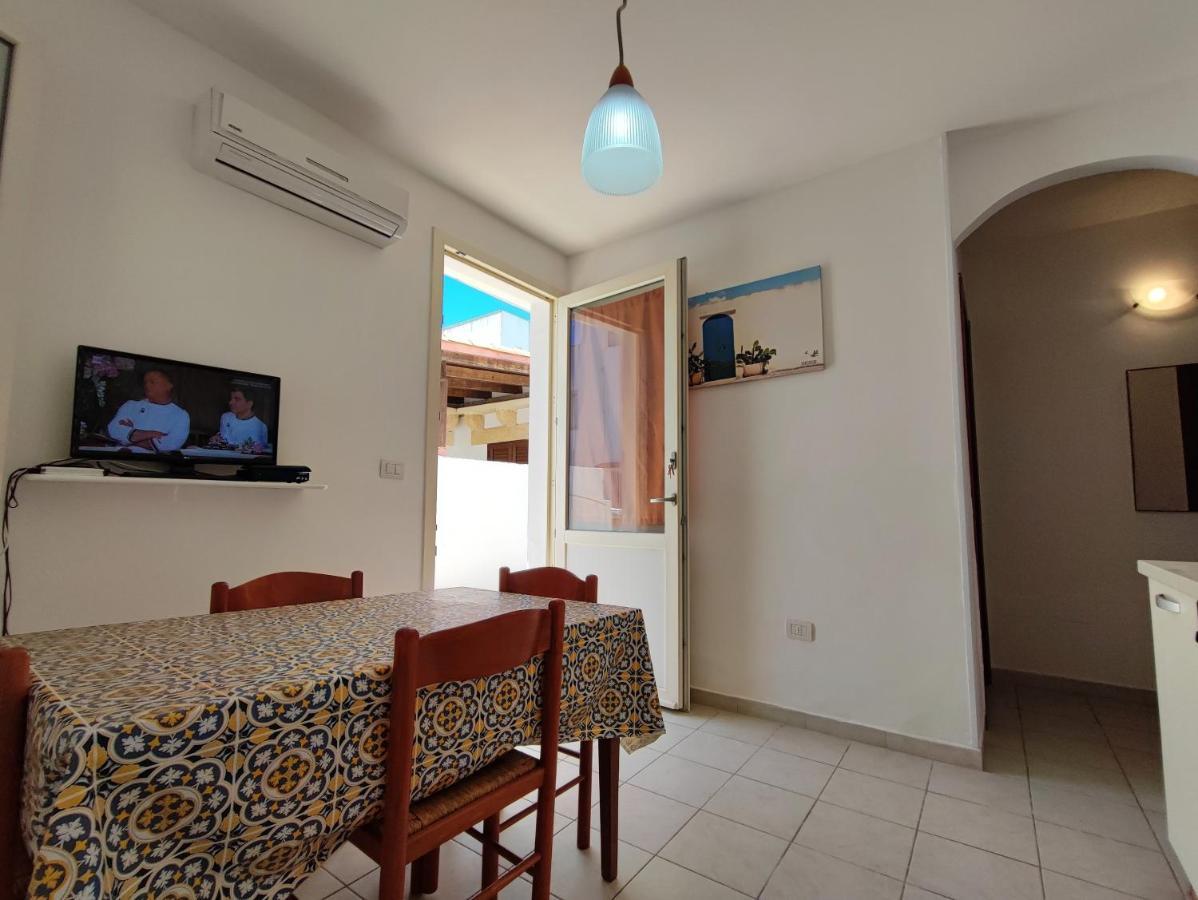 Appartamenti Carneo Torre San Giovanni - Verso Sud Exteriör bild