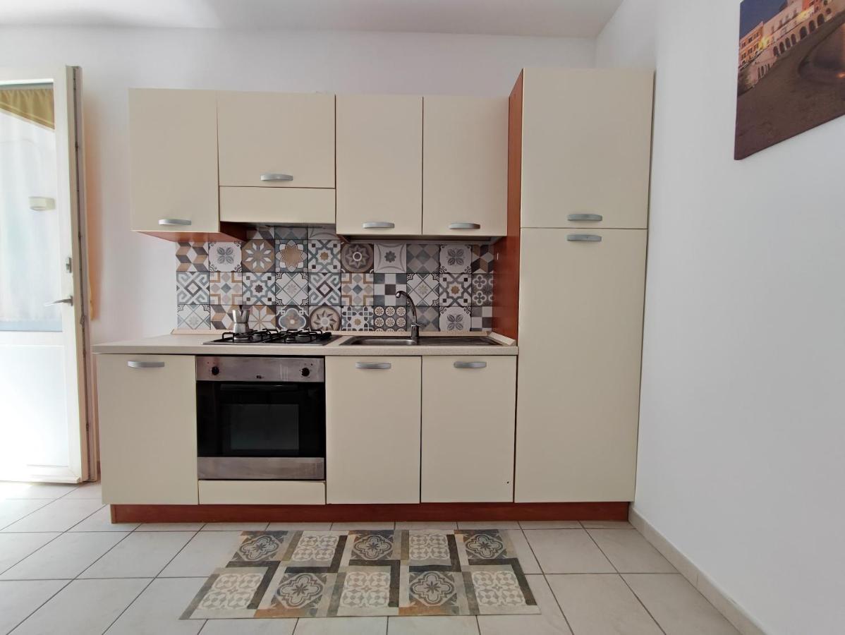 Appartamenti Carneo Torre San Giovanni - Verso Sud Exteriör bild